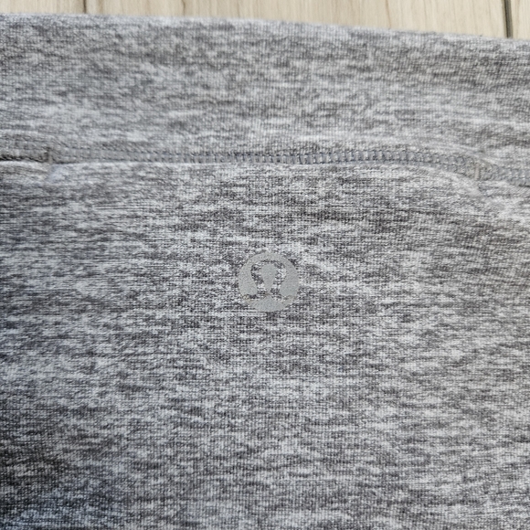 Lululemon Pure Practice Criss Cross Tight - Picture 6 of 6